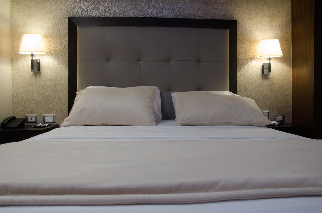 Hotel Veuxor Machala Phòng bức ảnh