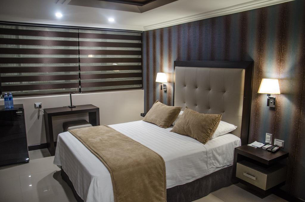Hotel Veuxor Machala Phòng bức ảnh